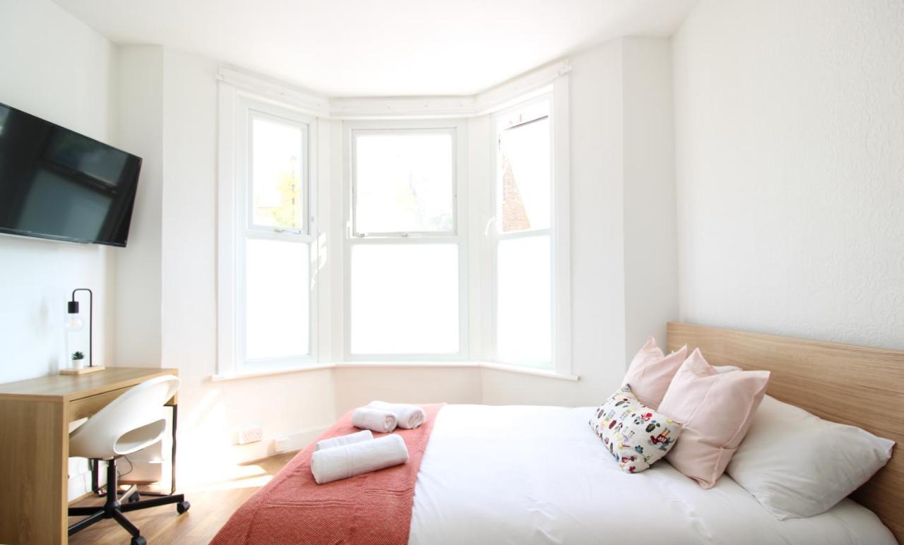 Lovely Studio Flats In Hackney Apartment Londra Exterior foto
