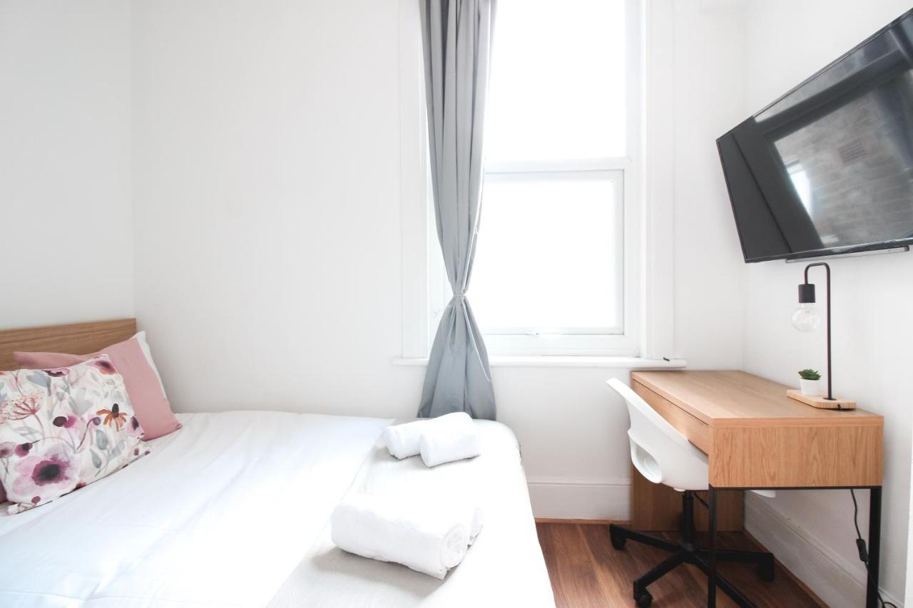 Lovely Studio Flats In Hackney Apartment Londra Exterior foto