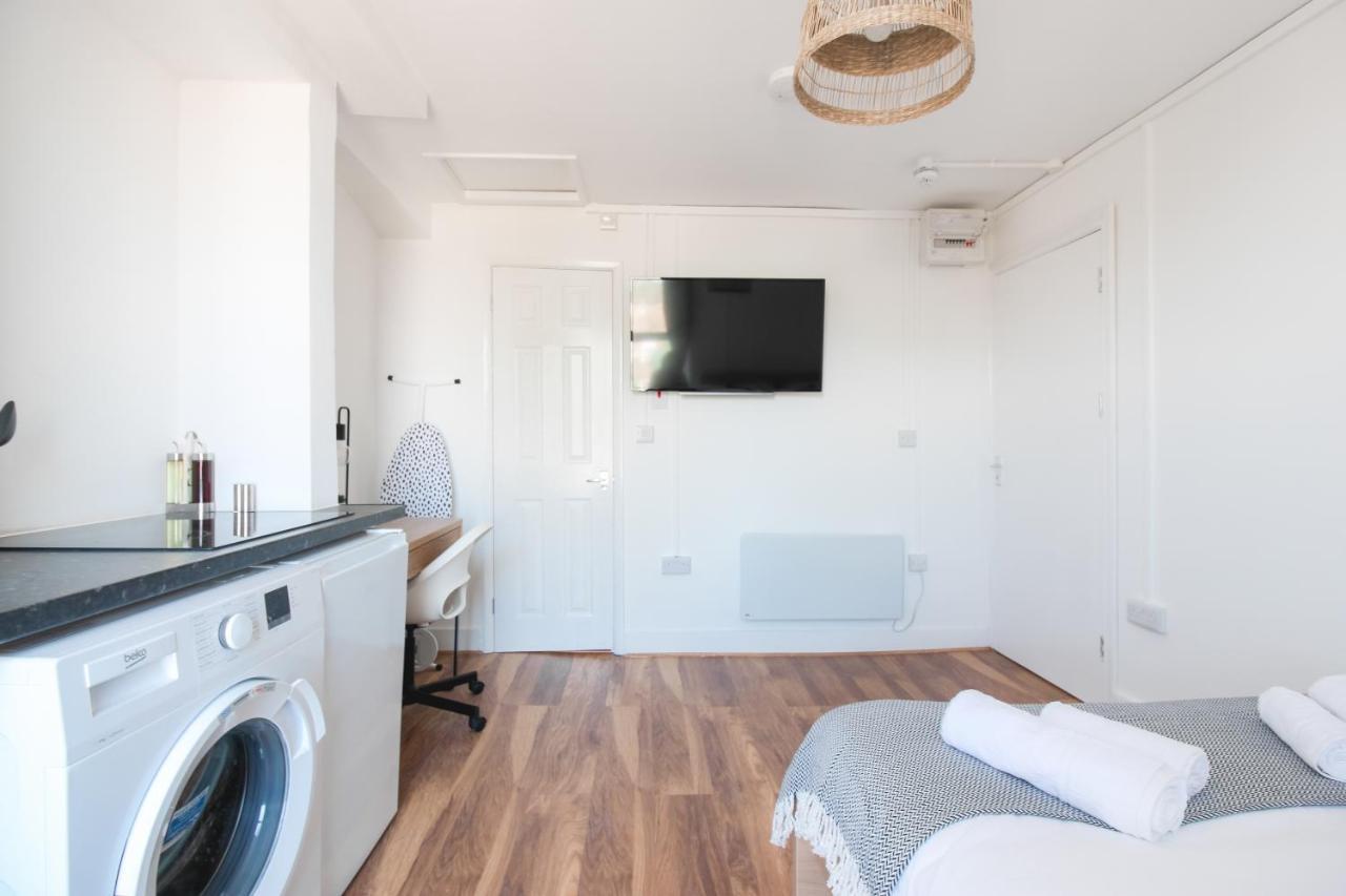 Lovely Studio Flats In Hackney Apartment Londra Exterior foto