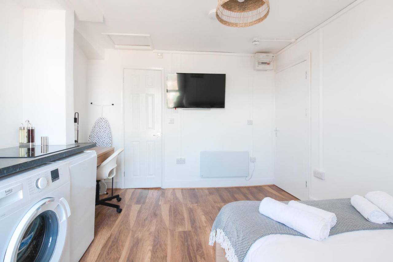 Lovely Studio Flats In Hackney Apartment Londra Exterior foto