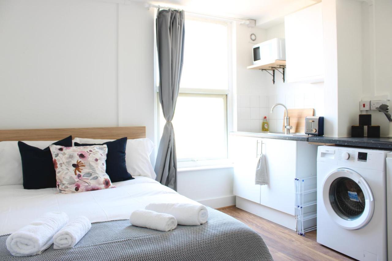 Lovely Studio Flats In Hackney Apartment Londra Exterior foto