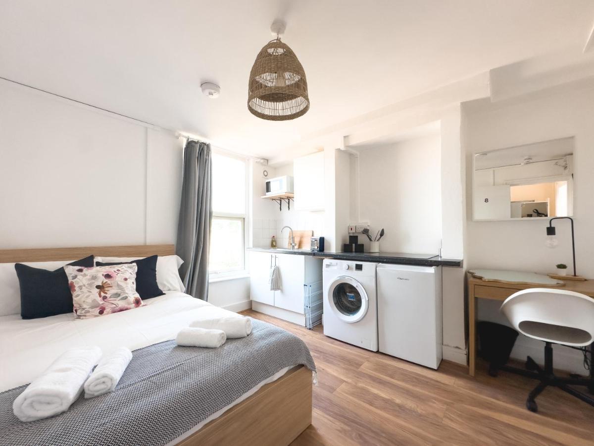 Lovely Studio Flats In Hackney Apartment Londra Exterior foto